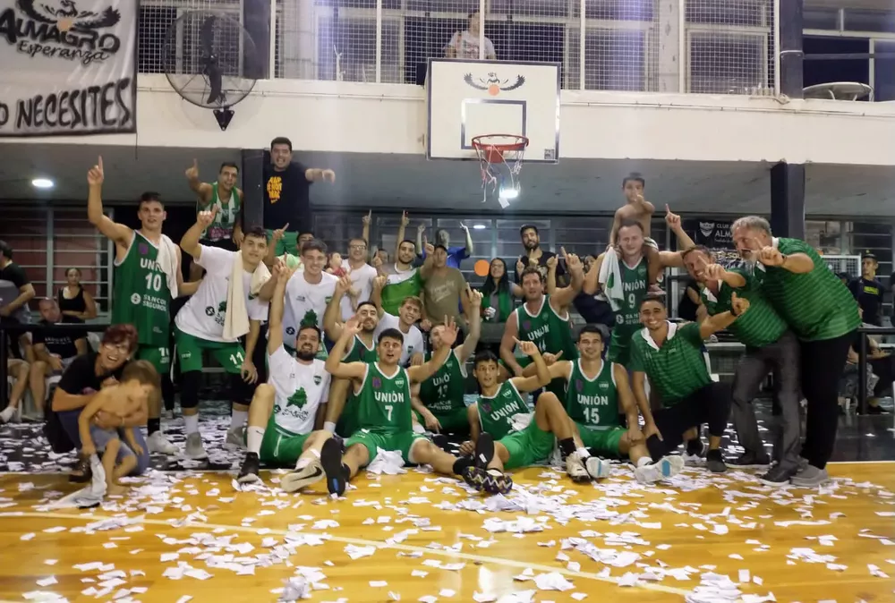 Festejo ante Almagro 1