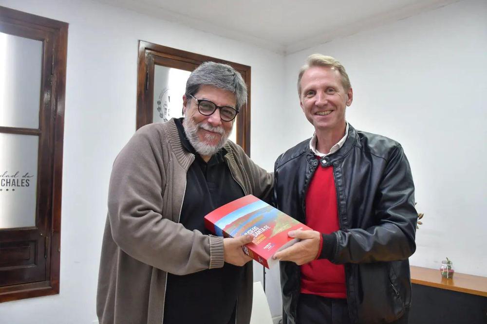 Entrega libro museos santafesinos 1