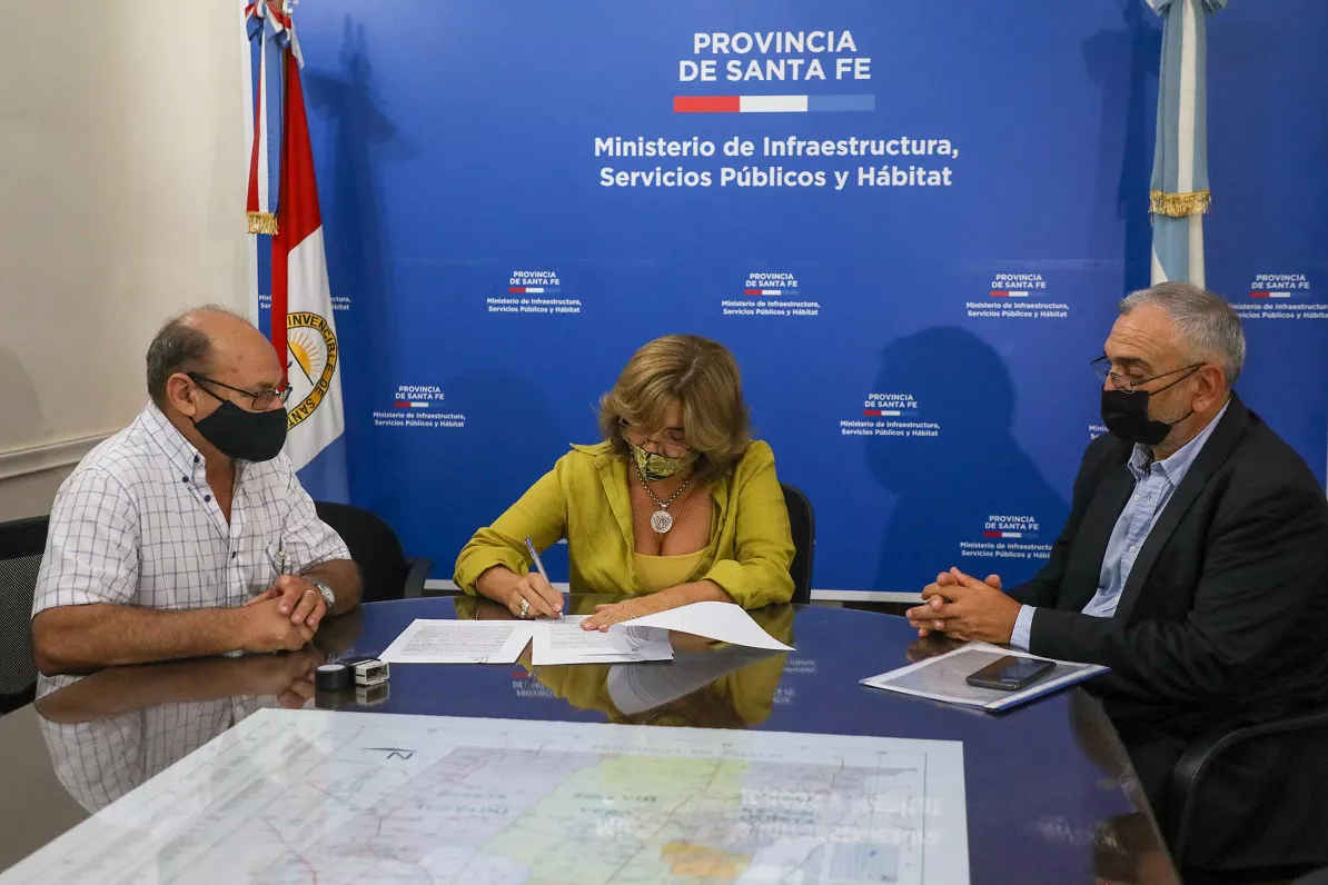 Firma convenio agua potable Aldao 2