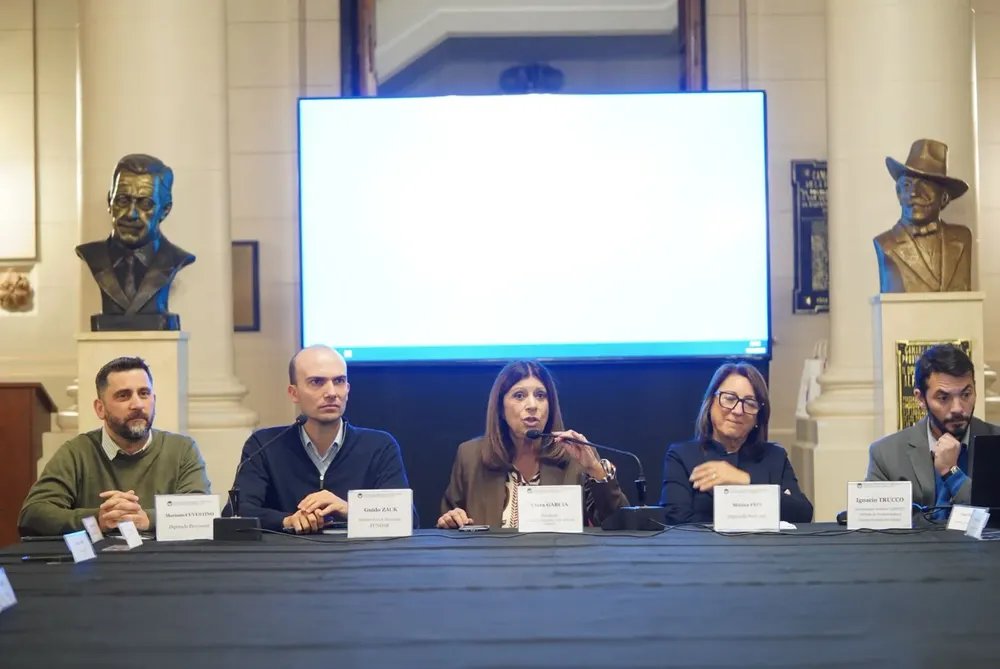 Jornada de debate 2 13-6-25