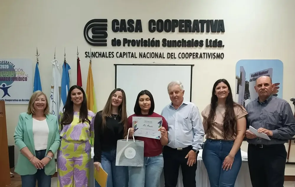 Reconocimiento cooperativas escolares sunchales 1