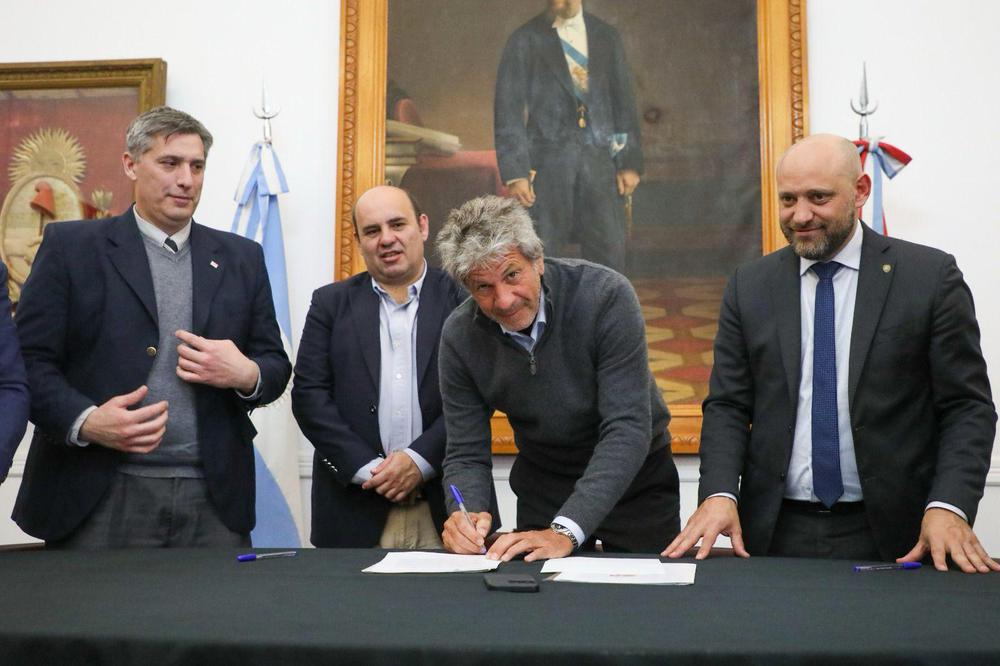 Provincia presento creditos para tamberos 3