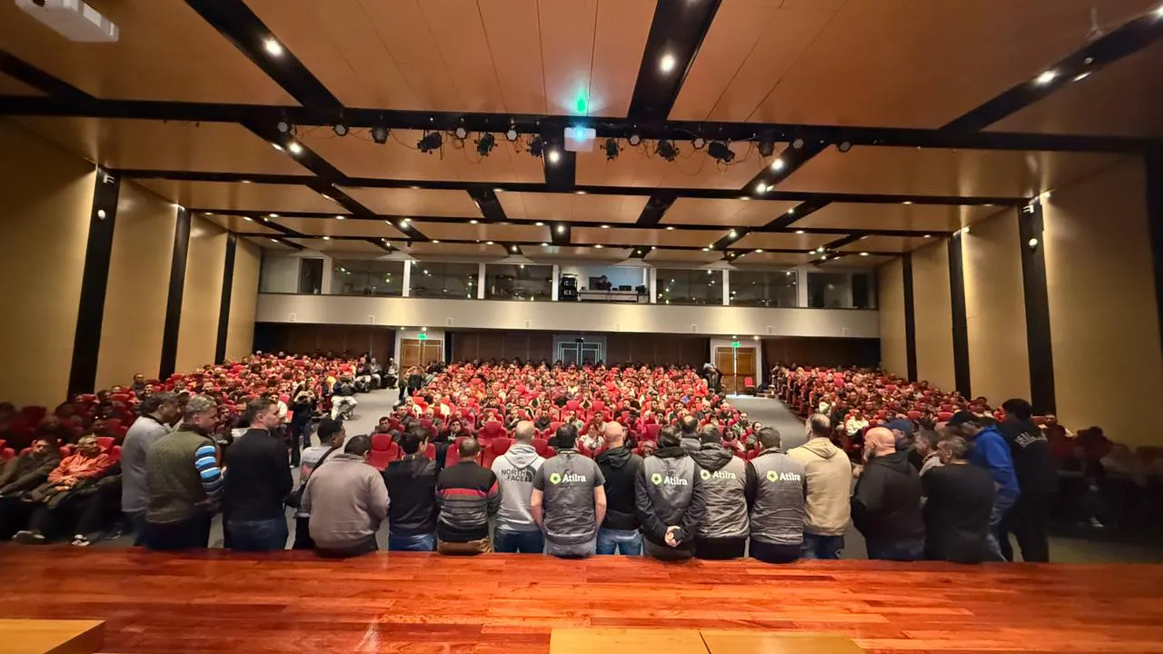 Asamblea trabajadores 1 6-9-25