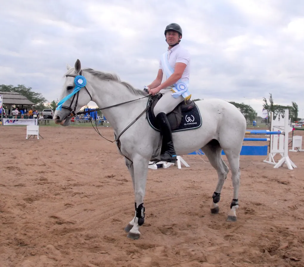 Leandro Luqui (E.P. Sophie)