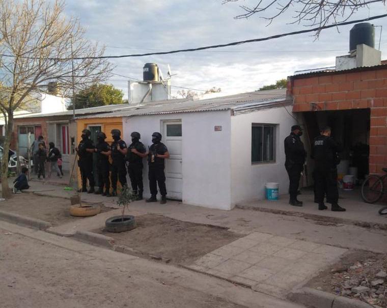 allanamiento chacabuco al 700